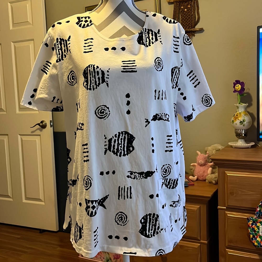 Amanda Black and White Blouse